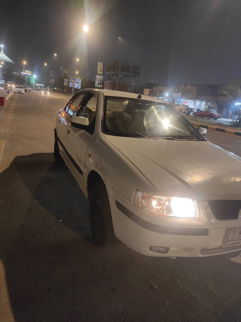 سمند 2011 
مكينة و كير مكفول سيارة بيه بارد 
نضيفه جدا 
مكاني نجف 
السعر 38
***********
