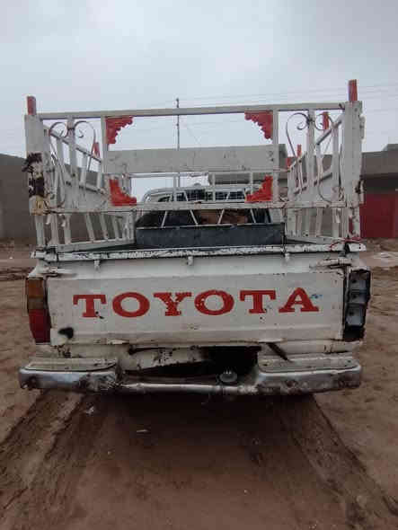 السلام عليكم بيكم 80 محرك و كير شرط و الكشر شوف العين رقم نينوى بي واحد مال قاصرين ضلو سنتين و يبلغ  كابون بانزين بي سعر 15 و بي مجال مكاني موصل زمار للتصال ***********
