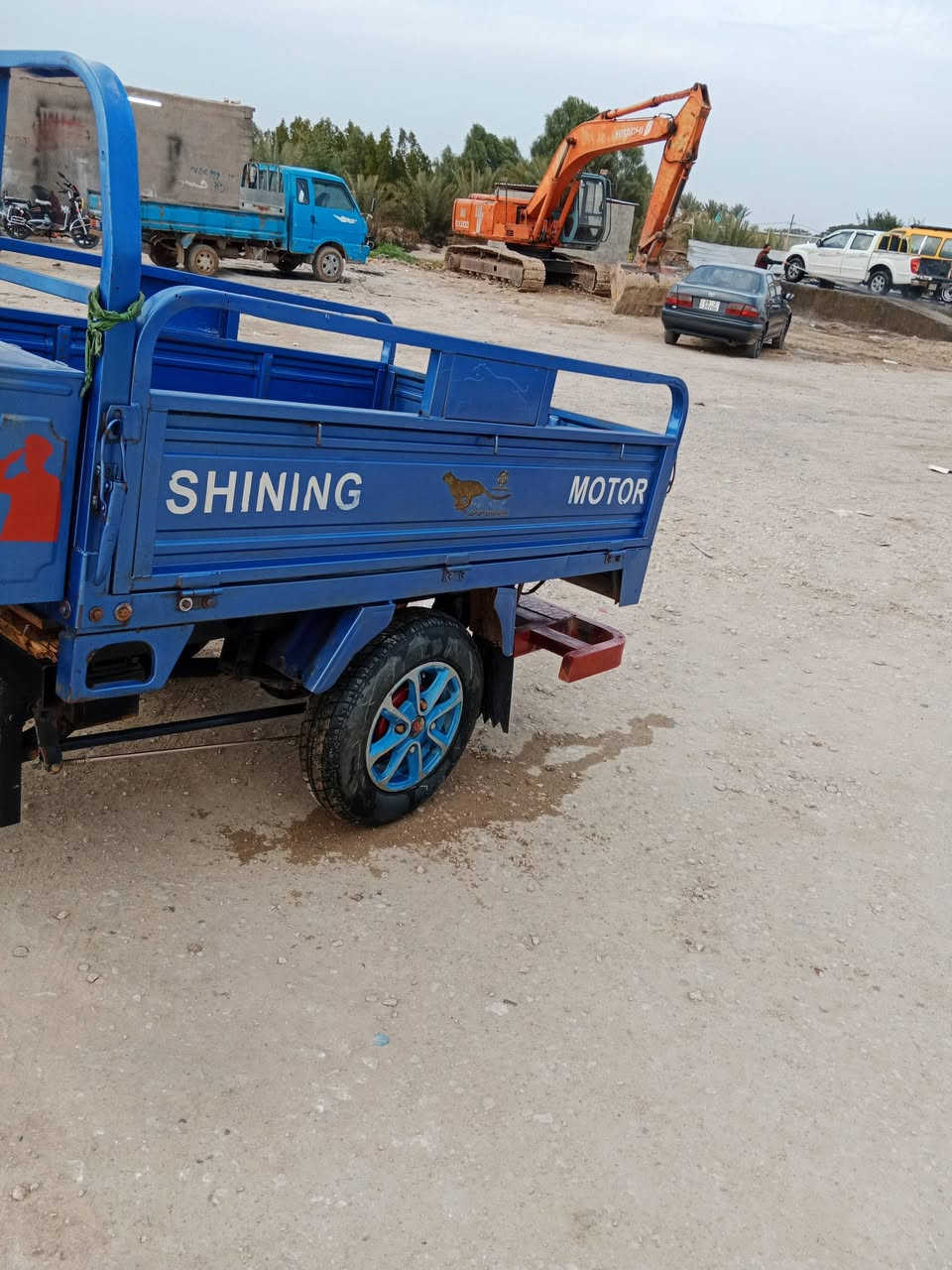 سلام عليكم ستوته لبيع موديل 2020رقم انكليزي نجف وسنوية بسمي مداور كبل سنويه مجدد 2028تخم تاير كهربائيات كل شغال سلف ستوته جاهز شاصي مكفول محرك2023تخم تاير جوبلس كيه ستوته جاهز مال جناي السعر 1850وبيه مجال لشراي ستوته جاهزه ماعايز برغي رقم ***********مكاني نجف أبو صخير.
