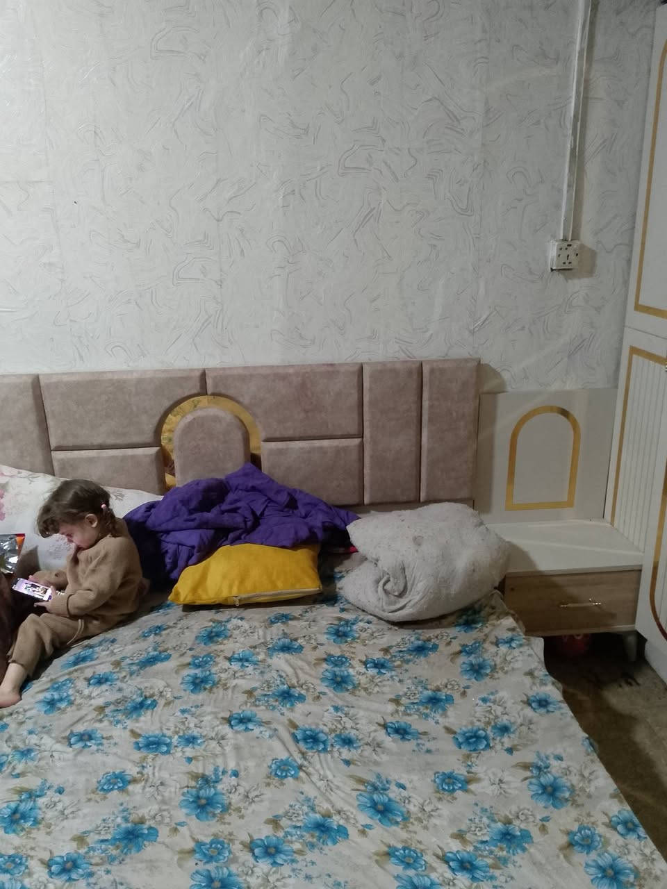 اسلام عليكم غرفه نوم تركي ستعمال 3 شهر البيع سعره 500 مكاني حي الاصدقاء


**إذا كنت صاحب هذا الإعلان وتريد حذفه لأي سبب، رجاءا أرسل رسالة إلى الدعم الفني**