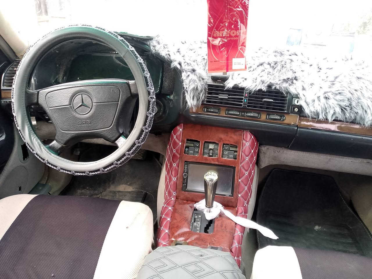 يا الله سلام عليكم ورحمه الله
مارسدس. شبح.   جاهزه. كير ومحرك اثنين ونص مكفول
جام كهربائي. تخم تاير. كارتون 
حداده. جديده.  لايتات كهربائيات كله شغاله 
رونات حماوة بانزين. شغال. 
كامره خلفي. شاشه 
سنويه لنهايه ال2026  مشروع وطني. راعيه يمي 
رقم دولي انگليزي. السعر. 40وبيه مجال كلش بصيط. للشراي.  مو بس تعامل. 
العنوان ذي قار. ***********
