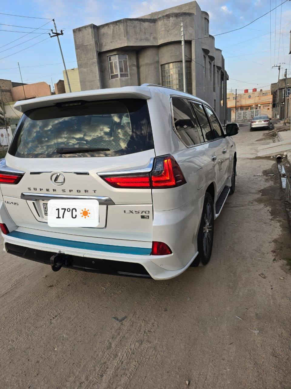 لگزس17فول بريم اربيل تحويل او وكالة
لگزس 17فول بريم اربيل تحويل او وكالة ماشية109الف تخم تاير جديد وبطارية ممفتوح بيها اي شي على وضع الشركة بيع او مراوس 
مكفولة عدى بخت صبغ جهة قبق البنزين اثر شخط. 
***********
