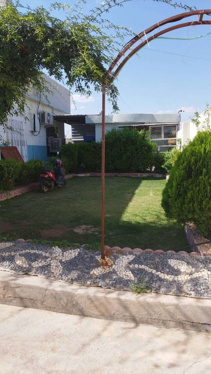 بيت للبيع بيجي حي الاسمده قرب باب حي كهرباء المساحة 400 يتكون من 3غرف نوم غرفة خطار ومطبخ حار بارد وغرفه خارجيه  البناء حديث البيت زراعي السعر خاص


**إذا كنت صاحب هذا الإعلان وتريد حذفه لأي سبب، رجاءا أرسل رسالة إلى الدعم الفني**