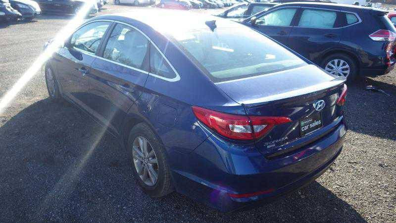 السلام عليكم سوناته موديل 2015 وارد امريكي صور الحادث مرفوقة حجم المحرك 2400 والسيارة ماشيه 100 جاهزة اينقص مابيهة سعر السيارة 105 مكان السيارة بغداد البلديات ***********
