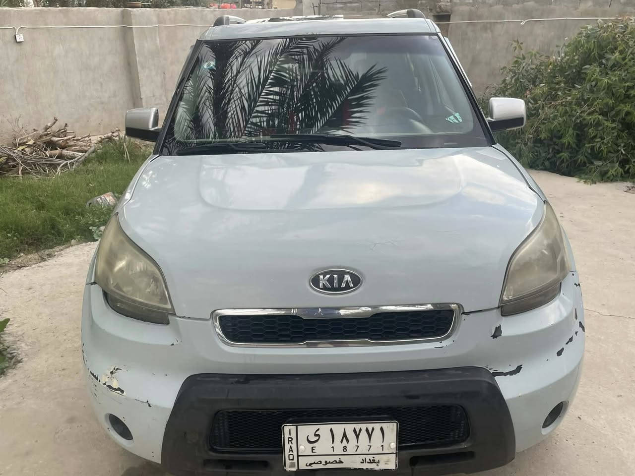 البيع كيا صول موديل 2011 رقم بغداد بسمي سياره كير محرك صدر تبريد تخم تاير كله جديد  سياره مصبوغه حزام اثر طخطخات بسيطه وبيهه بل باب وجاملغ موضحات بل صور مكانهه محموديه خليجي فول مواصفات سلايد  طكتين رجاء مو شراي الايعلق مستعجل عله البيع *********** السعر 75 وبيهه مجال الشراي
