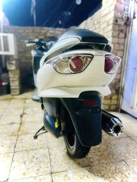 السلام عليكم فورزه 9/0كير ملغي دراجه حلوه وجاهزه بيهه منضومه زنون امبي ثري+دمام سعر خاص راسلني ودلل هاذ رقمي ***********اوراق كامله حته مال مزاد موجوده
