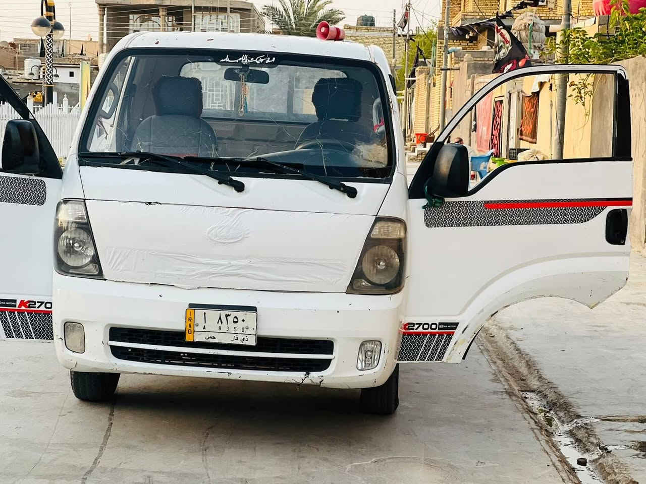 كية بنكو 2700موديل 13 مكفولة من الضربةوالتبديل الصبغ رشات قليله كير محرك اكسن مكفول رقم شاصي وضح السعر90وبيه مجال بسيط مكان ناصريه سوگ شيوخ ***********
