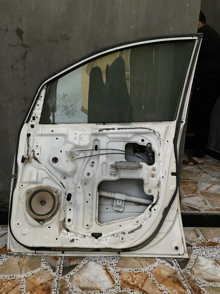 ابواب سيارة ابصم العدد 2 ( باب السدر + الباب الخلفي اليمين )
اللون ابيض

النظافه مثل ما واضح بالصوره

السعر 100

للتواصل ***********
