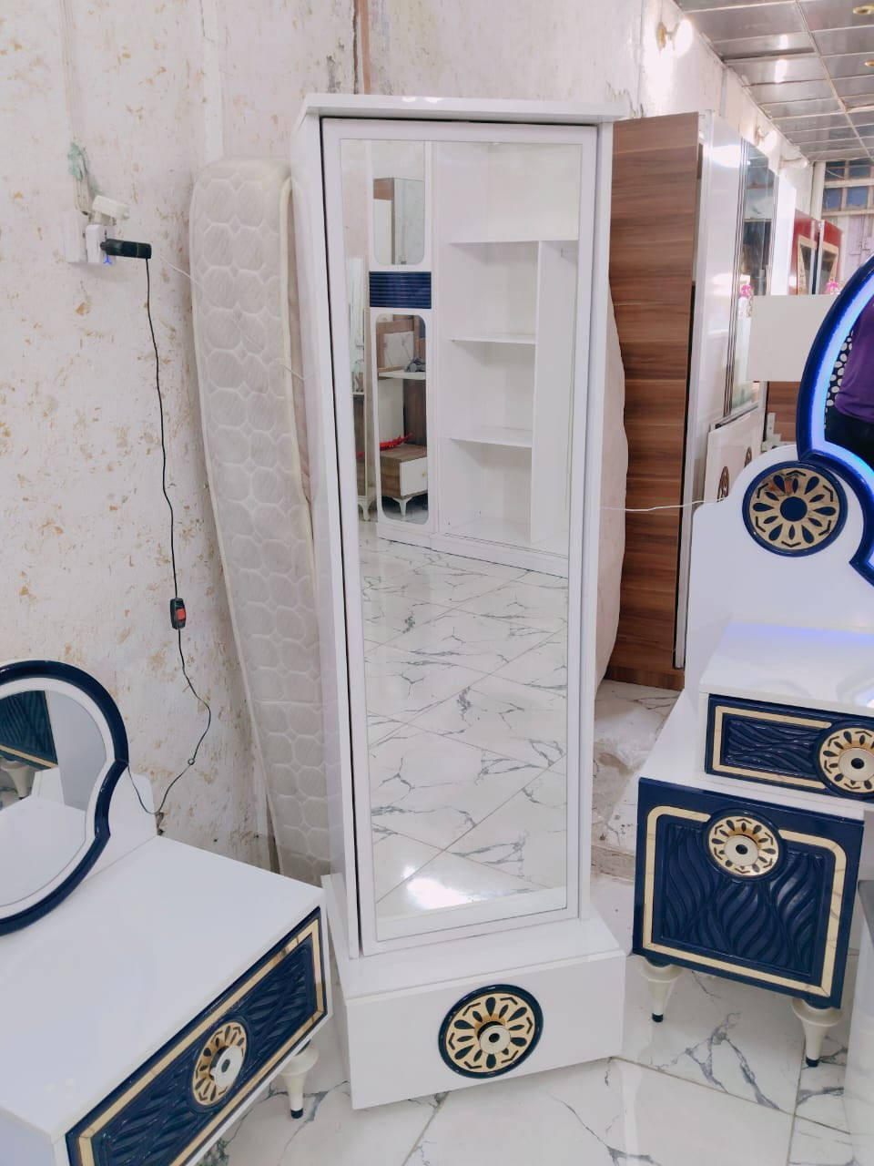 غرفه تركيه لبيع  اخذتها بس الغرفه مالتي اصغيره وهيه جبيره مكاني بغداد الحسينيه. سعر ٧٥٠ الف


**إذا كنت صاحب هذا الإعلان وتريد حذفه لأي سبب، رجاءا أرسل رسالة إلى الدعم الفني**