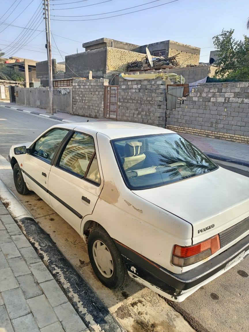 بيجو روى 2009
سنويه ساقطه  
محرك خير من الله حداديه جيده /كير فقط النمره الاولى يفلت /كهربائيات كله شغاله تبريد تتفئه
السعر 23 وبيهة مجال
رقم الهاتف ***********
