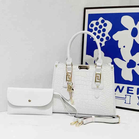 💥بسم الله وعلى بركة الله نبدأ بنشر البضاعة الجديدة  💥

💥💥جنطة نسائي  كوالتي عالي روعة ‎💥💥

💥💥متوفرة ب خمس الوان  💥💥

الكمية قليله سارعوا بالحجز 💥💥

العنوان / الانبار / قضاء عنه / المول الجديد / المحل ركن 

يتوفر خدمة توصيل داخل عنه 🚕🚕 

ويتوفر خدمة توصيل لجميع اقضية المحافظة 🚕🚕

ويتوفر خدمة توصيل لجميع محافظات عراقنا الحبيب 🚕🚕

للحجز والاستفسار يرجى مراسلة الصفحة ✅

او الاتصال ع الرقم التالي يتوفر واتساب ***********
