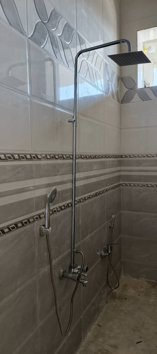 جـزء مـن عملـي اليوم . ***********
اهـم شغله الترتيب وشغـل النضيـف تحياتي للجميع السباكه
