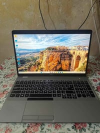 Dell precision 3551 لابتوب  مستخدم قليل و نظيف جدا  CPU: intel core i7...
