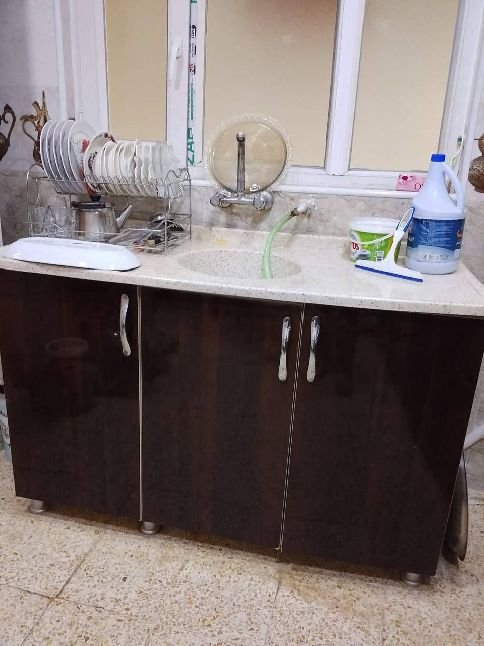 كاونتر مستعمل للبيع
نظيف جدا
مترين ونص مع ملحق وسنك كرانيت جنحين متر ونص

خشب تكسام درجة اولى

السعر ٢٥٠ الف قفل
المكان الموصل. الايمن
باب لكش

***********

***********
