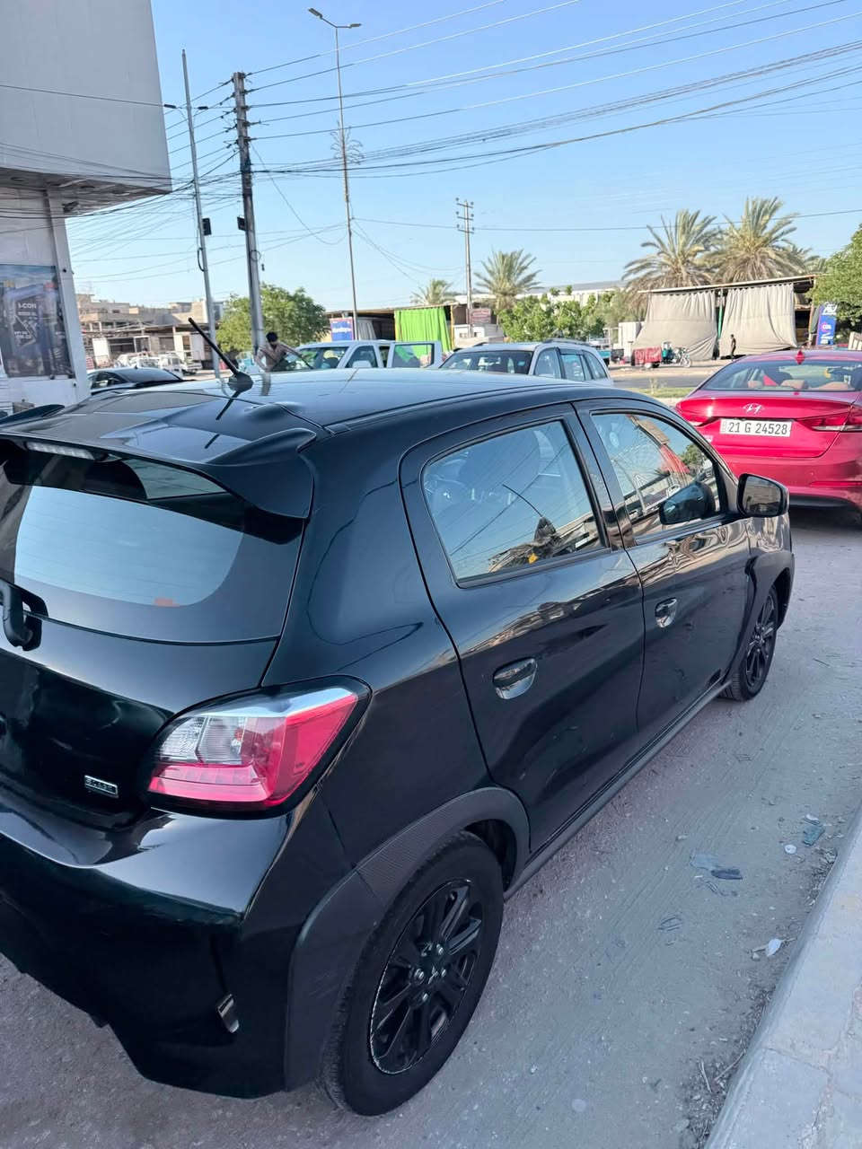 سلام عليكم
ميراج 24 ماشية 15mi بيهه قطعتين جاملغ او بنيد سعرها 75 بيهه مجال قليل للأستفسار ***********
