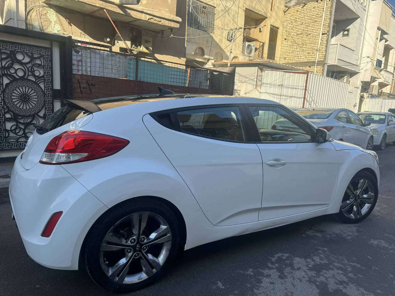 اللهم صل على محمد وال محمد 
🔴اعلان للبيع 🔴
فولستر 2016    رقم بغداد فول مواصفات عدى بصمة التشغيل  1-شفتات رياضي بل ستيرن  لتغيير نمرة
2-نظام كروس تثبيت السرعة
3-كامرة خلفية وشاشة بلادي 
4- نظام الايكو الاقتصادي
5-  تحكمات ستيرن
6- قمارة كلها بانوراما دبل فتحة
7-ويل حجم 18  بلادي 
8- كير دبل كلج رياضي اوتوماتيك وعادي 
9-مانع الانزلاق  للطرق 
10- كشنات جلد ومخمل
محرك 1600. تنفس طبيعي  رقم بغداد باسمي ماشية 37  يعني كلش قليل  حادث دعامية امامية فقط  موجود بلصور بدون ايرباك   ايرباكات كلها سليمة وبخشم البنيد  ع كد 4 اصابع طعجة مال حادثها لحد الان ممصلح ويرجع بارد وبيها ايضاً بارد جاملغ ايمن وباب صدر  السيارة كلش جديدة تجي تشوف وتفحص 
السعر 110 $  وبيها مجال    

العنوان بغداد الرصافة / الصليخ الجديد
للاتصال ***********
***********
