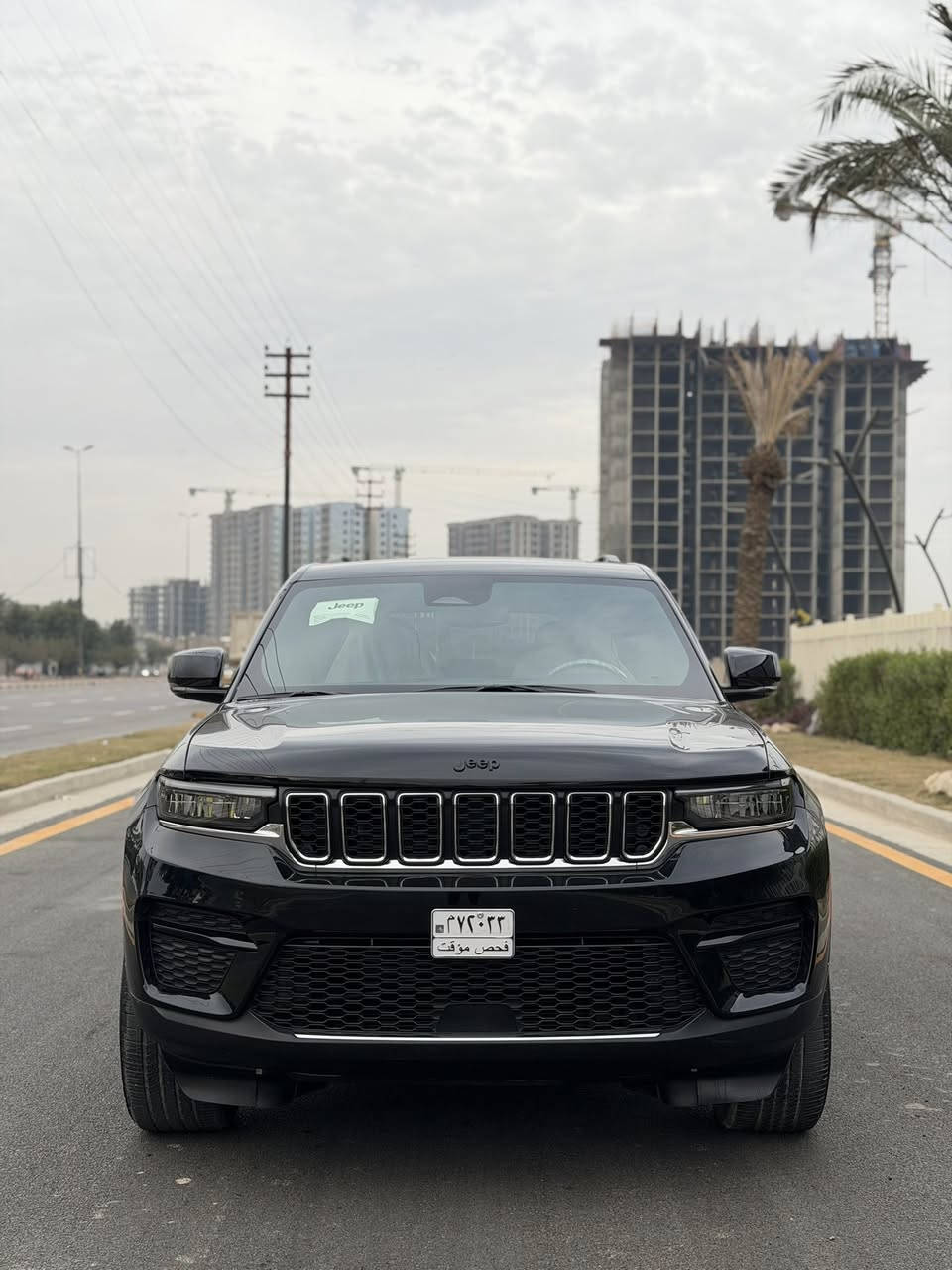 سلام عليك

#سعر_مناسب_جداً
جيب كراند شيروكي بلاك توب 6 سلندر

بترة 5 راكب ،  بدن رقم
 
موديل 2023 ماشية 18 الف جديدة
وارد امريكي  

حادثها : جاملغ و بنيد و باب امبدل نفس اللون
صور الحادث مرفقة

   مواصفات :
بصمة 
فورويل 
سلايد
كاميرا خلفية
حساسات
تدفئة مقاعد
تدفئة بالاستيرن
شاشة
مرايا رادار
لايت زينون
نظام كار بلاي
رادار أمامي وخلفي
رادار خط الطريق
جلد 
تحكمات استيرن
مقاعد كهرباء
وبعد بيها اهواي مواصفات 

مكان سياره  بغداد الكرخ

سعرها 275 ورقة وبيهة مجال قليل
للاستفسار 
***********
