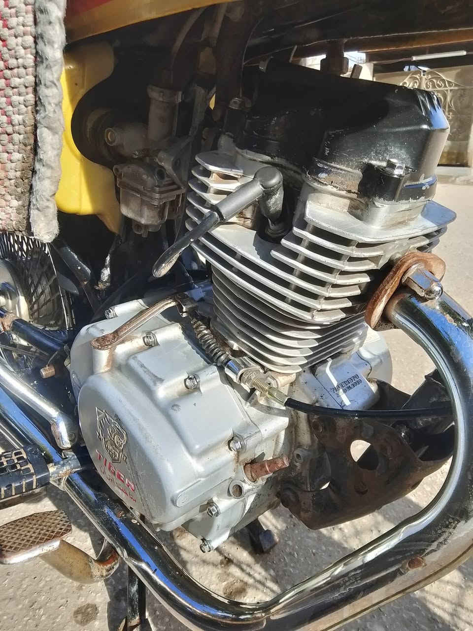 السلام عليكم دراجه تايكر وراق صوالي الموديل دراجه 20 الكهربيات كله شغاله خير من الله مكاني بابل محاويل سعر 375 وبيه مجال قليل نتصل عله رقم بيك خيرر و تدلل ***********
