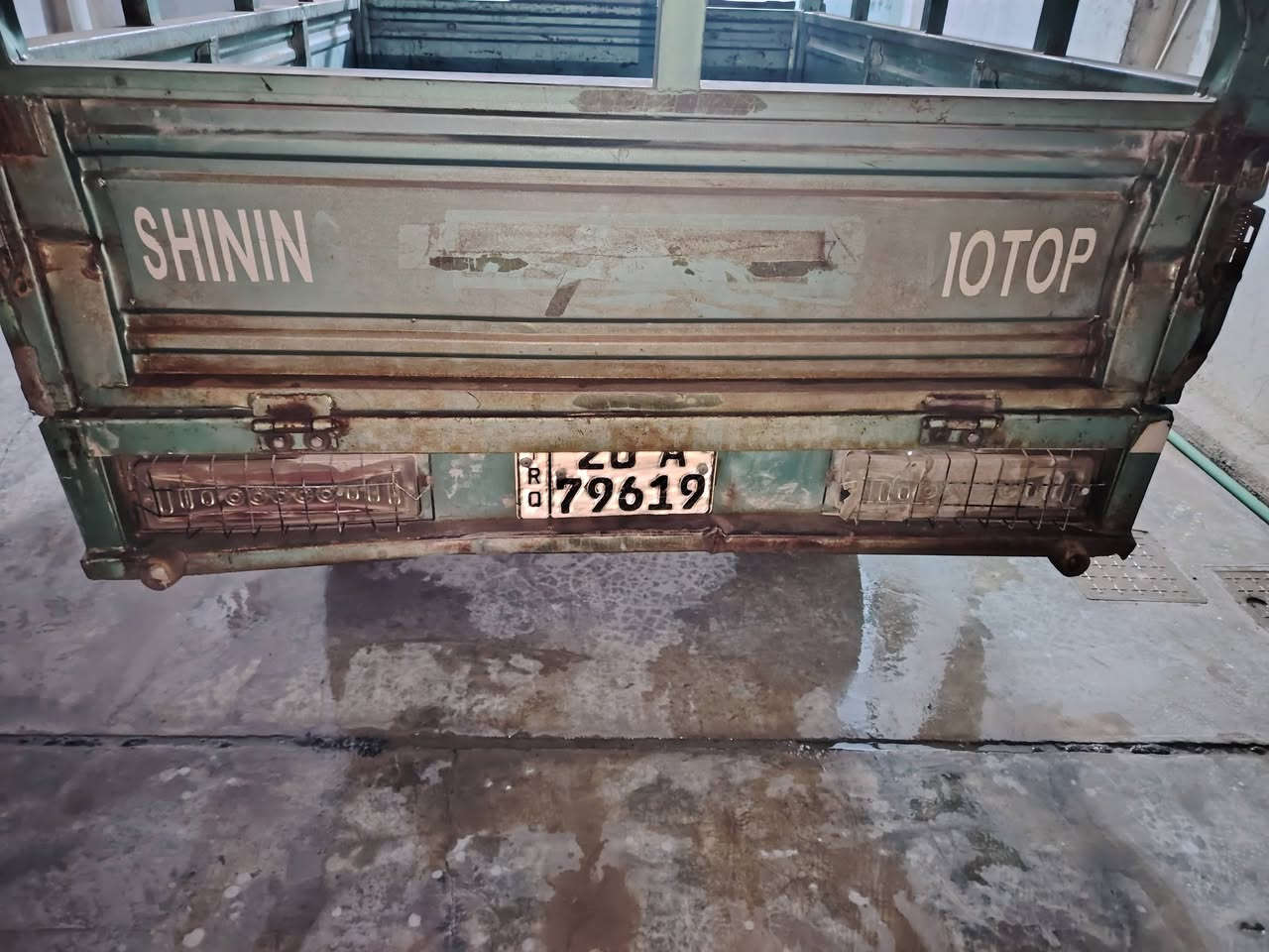 ستوته 2020 مرقمه مكينه 2023 سعرهه 2/200
***********
