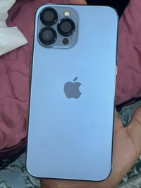 للبيع ايفون 13برو ماكس ذاكره 256 جهاز كفاله بطاريه 89 وتر الجهاز للبيع...