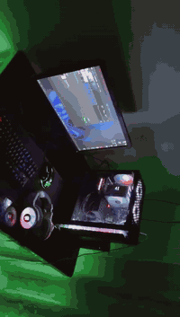 ضمان سنه كامله
RYZN 5 5600G
MB .B450.asus
RAM.16-8+8.3200
Ssd 1 تيره
M.2/500
Hdd500
Pus.550.w
RTX3060 palt 12G
كولر ريد دراكون هوائي + ساعه رقميه حراره معالج

فانات عدد ٦ مع هاب وكنترول 
مكاني الاعضميه ماعندي توصيل 
***********
