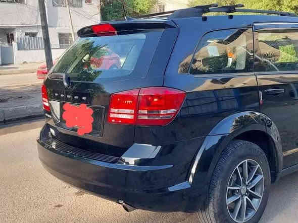 السلام عليكم ..مكلف بالنشر
السلام عليكم 
للبيع  سيارة جورني موديل 2018 محرك 2400 رقم بغداد انكليزي دولي هزة جديدة وسنوية جديدة لغاية سنة 2031 .
السيارة بأسمي شرط التحويل 7 راكب  ثلاث بصمات ( بصمة تشغيل +بصمةأبواب+ بصمةجنطة ) شاشة صغيرة وكامرة - تحكمات ستيرن - وبلوتوث  - ثلاث مخابأ سرية - محرك جديد موديل2020  وكير مكفولات - طخم تايرات جديد  - صدر امامي وخلفي بلادي- السيارة جديدة بلادية على وضع الشركة مكفولة كفالة عامة من التبديل و الصبغ عدا حادثها في امريكا تعديل وصبغ شبر من البنيد فقط جهة السائق 
مكاني بغداد حي اور للاتصال *********** يوجد واتساب 
السعر 150 ورقة
