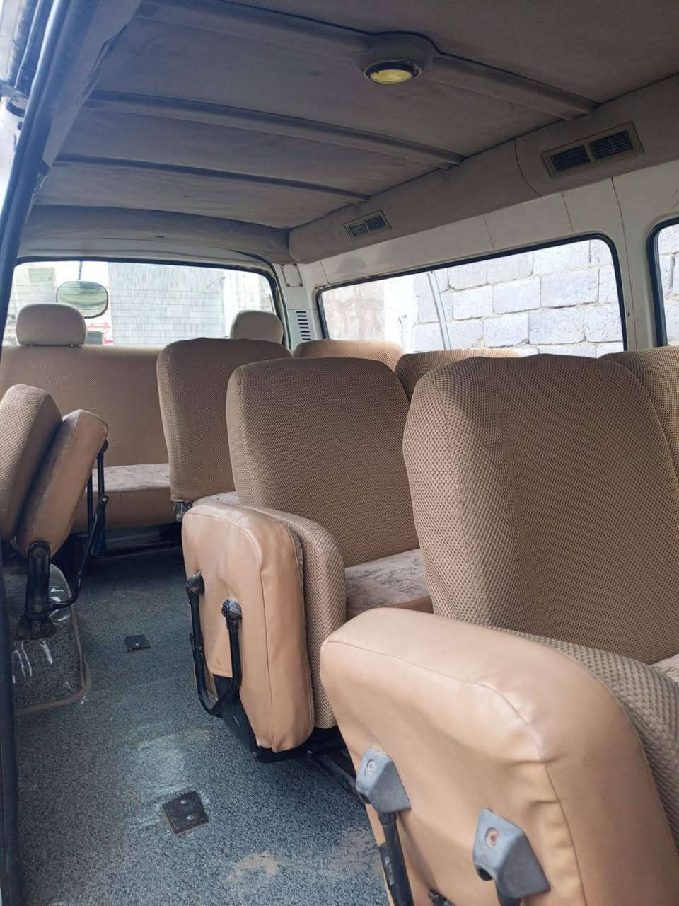 فتون للبيع رقم ديوانيه صدامي راعيها ما اندله السعر 25 وبيها مجال ابيع واقع حال ***********
