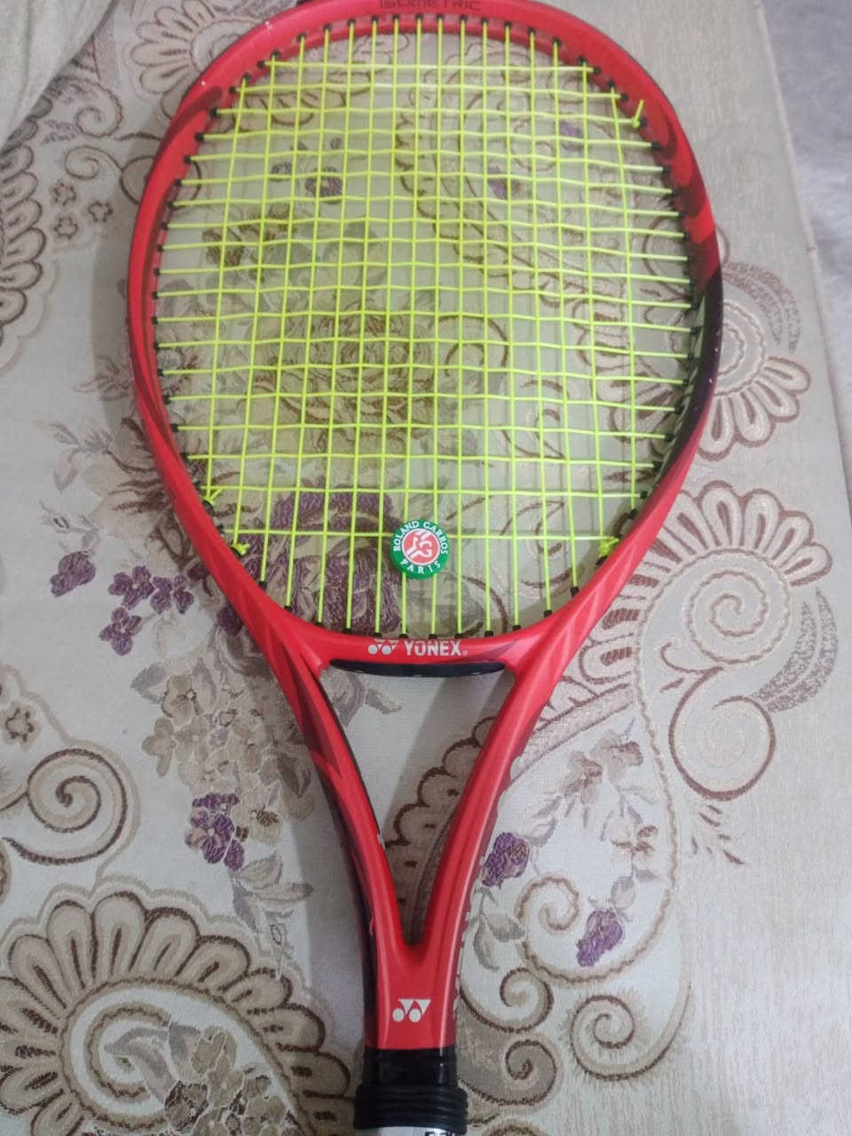 🎾 للبيع يونكس VCORE 100 أصلي 🎾
الموديل: Yonex VCORE 100 (إصدار 2019).
الوزن: 300 غرام.
الحجم: رأس 100.
الخيط: مشدود جديد خيط Head Lynx غالي وأصلي.
النظافة: أخو الجديد، استخدامه قليل جداً (بي شخوط بسيطة ما تبين).
السعر: 140 ألف (وبي مجال للشراي )


**إذا كنت صاحب هذا الإعلان وتريد حذفه لأي سبب، رجاءا أرسل رسالة إلى الدعم الفني**