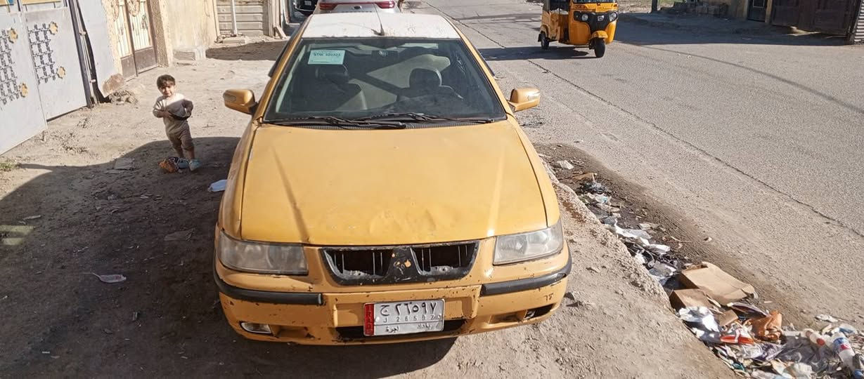 سلام عليكم سمند لبيع 2010 بسمي مصفرة هيه مصفرة غرامات تحويل جديد رقم انكليزي باقي بس استلام  نقصها كمبريسر تبريد فقد مكينه كير كهربائيات كلها شغاله الكشر شوف العين  السعر 22  عنواني بغداد  مدينه الصدر قطاع 28 رقم تلفون *********** متواجد
