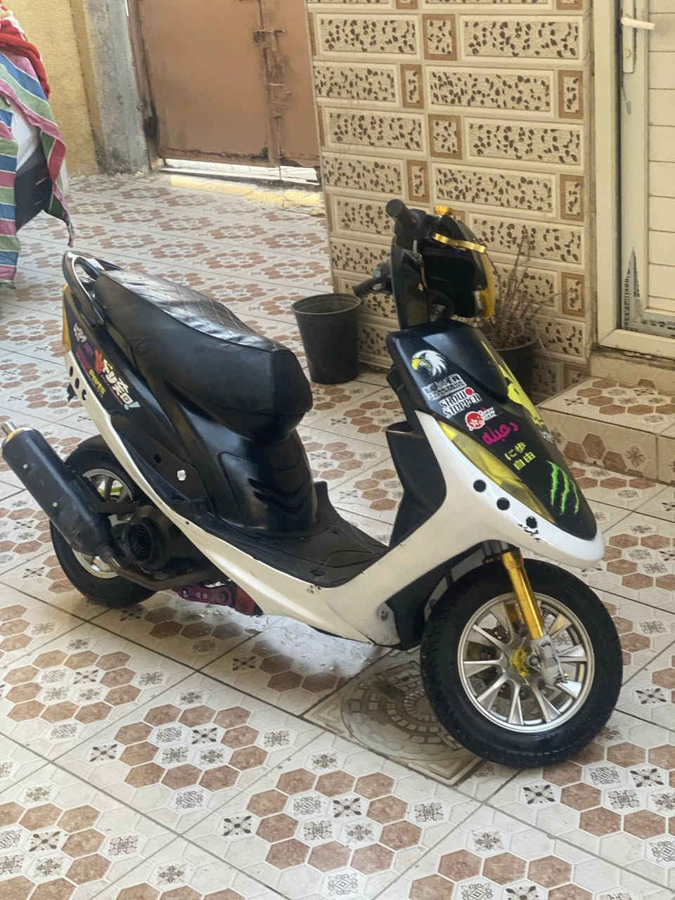 السلام عليكم ماكس عدله للبيع بوشه ٥٥طياره سلف ٥٥ بيه التزويد يدات بريك وقبق عنبار وكلجات رياضي طياره امامي خلفي صالنصه sc شيال رياضي يرادله ترتيب بسيط المكان كربلاء الحر السعر ٥٥٠وبيه مجال الرقم ***********
