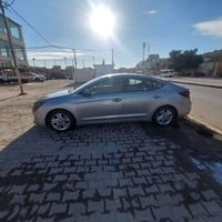 النترا ٢٠٢٠ • امريكي حادث • مكينة ٢٠٠٠