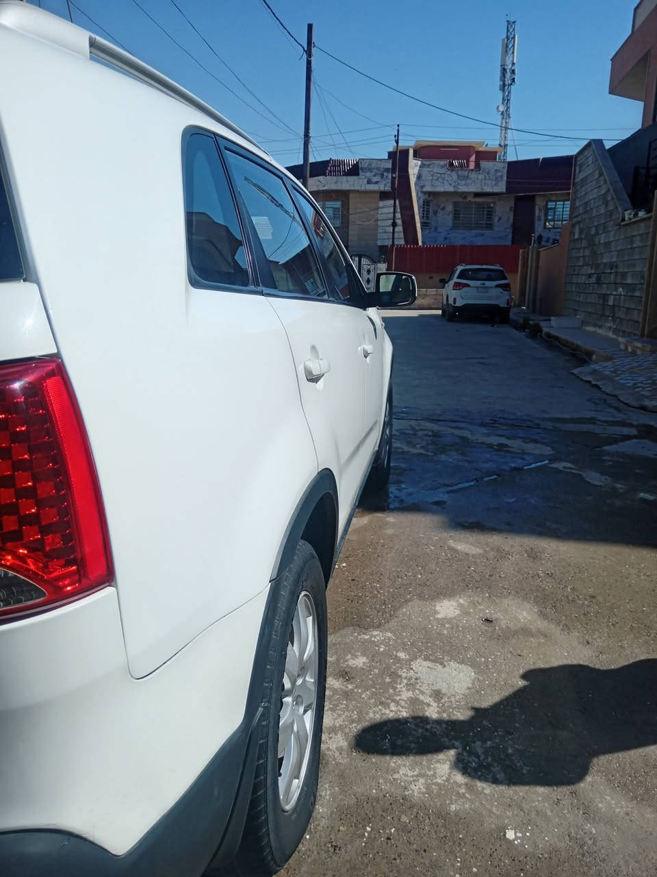 السلام علیکم سورنتو 2011 للبيع ٤ سلندر سبعه راكب بدون ضرر ماشيه ۱٤٠ بارد شبر مكينه ما مفتوح طخم جدید
*********** السعر ٥٢ ١للتصال
