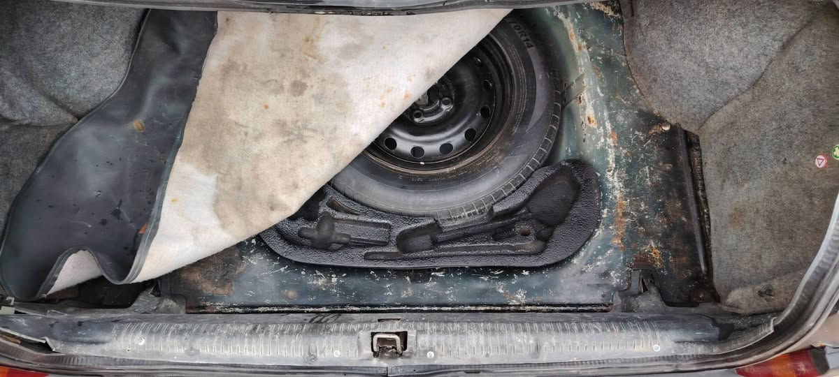 فكترا موديل 91 حجم 20 سنويه عضم كاربون بانزين تحويل من شرعي محرك وكير نضيف تنته باور قفل مركزي مطوزه بدون اي ضرر ومعجون جامات كهرب اربعه دسك السعر 44 وبيها مجال بسيط اي اسفسار لاتصال علا ارقم ***********
***********
