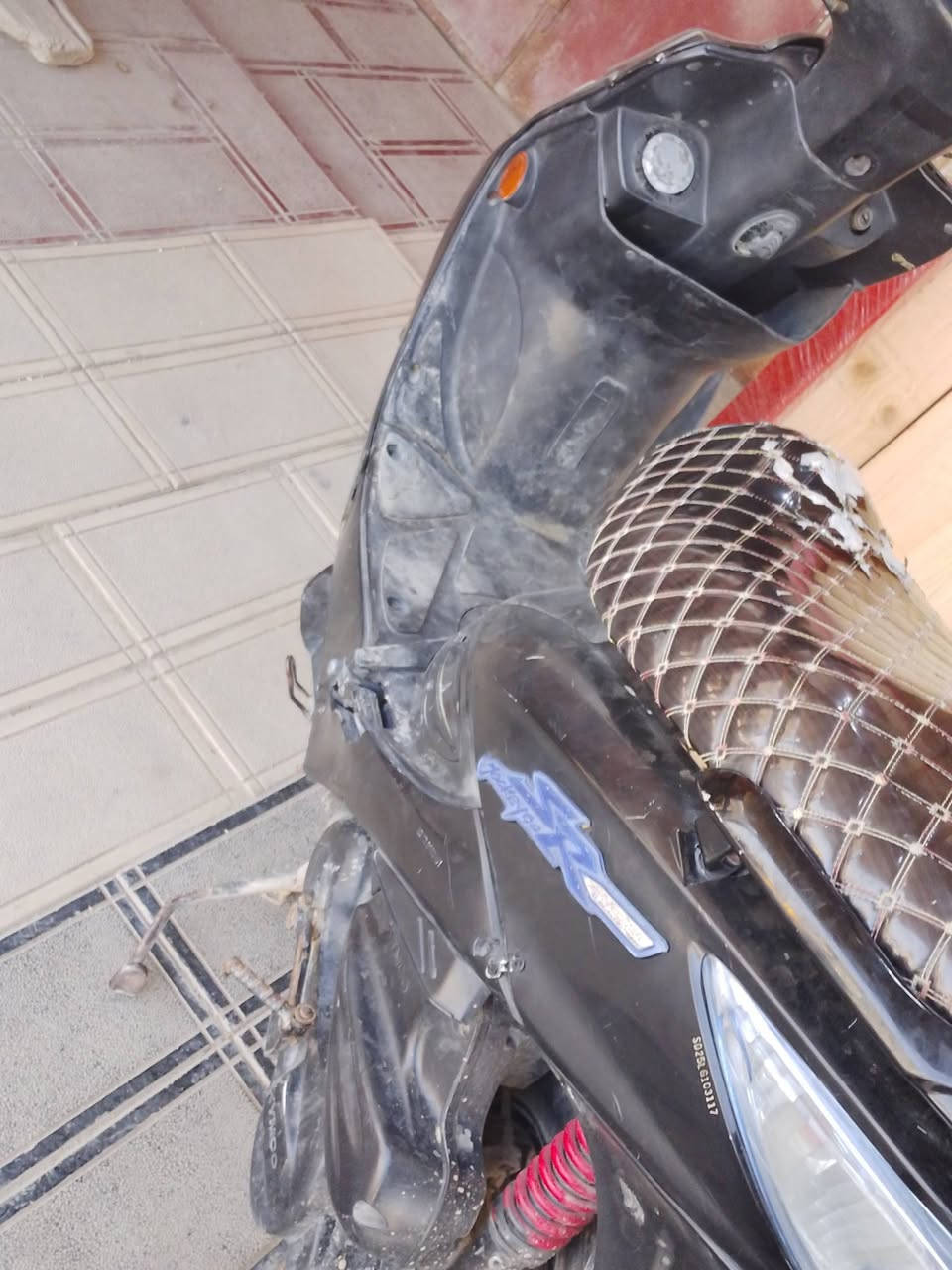 سلام عليكم دراجه البيع كامكو دراجه خير من الله كلشي شغال بيها مفتوحه مره وحدا تجي أو تفحص سعر 350او بيها مجال ***********
