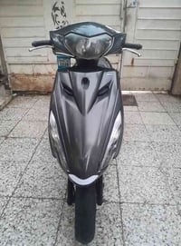 ياماها اكزز Z ياباني قبق نفخ ستان كهربائي نوزل خطين طلاعات جانبيه ماشي...