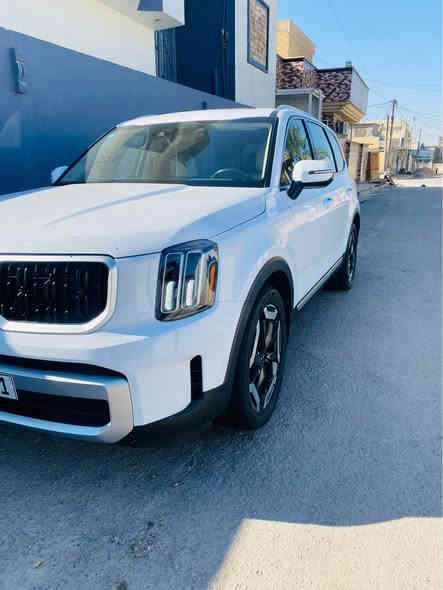 السلام عليكم كيا تيلورايد 2023 وارد امريكي 

Kia Telluride EX 2023  3.8L

رقم بغداد بأسمي

المسافه المقطوعه : 60 الف كيلومتر  
          حجم المكينه : 3800    6 سلندر
           حالة الايرباك : دشبول + دركه
الضرر : جاملغ وبنيد بدون لغد بدون شاصي رقم الشاصي بالمنشور

جاملغ مبدل اصلي نفس اللون فقط البنيد صبغ
   
الموصفات 
1. تشغيل عن بعد 
2.تحكم تبريد منفصل.
3.لايتات لد
4. بصمه وفتحه
5. كشنات جلد تدفئه وتبريد
6. سايد بريك بصمه 
7. رادار امامي+خلفي
8. رادارات جانبيه
9. تو ويل 
10. اوتو ستوب
11. حساسات خلفيه
12.اتو هولد 
13. اشاير بالمري 
14.بكلايت لد
15.وضعيات قيادة عدد 5
16. فتحه
17. هيترات بالكشنات
18.تحديد مسار
19.عدد الصفوف3
20.كشنات منفصل vip
 

السعر : 268 وبيها مجال 
مكاني بغداد  
للاستفسار: *********** بغداد
