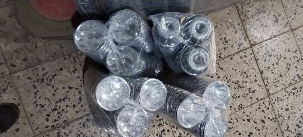 قوالب مني كيك او كب كيك  الحجم الصغير 12 سم 

الدرزن 12 قطعة  السعر 18 الف 

نص درزن 6 قطع السعر 9 الف 

توجد خدمة توصيل كل المحافظات للحجز راسلنا على الخاص


**إذا كنت صاحب هذا الإعلان وتريد حذفه لأي سبب، رجاءا أرسل رسالة إلى الدعم الفني**