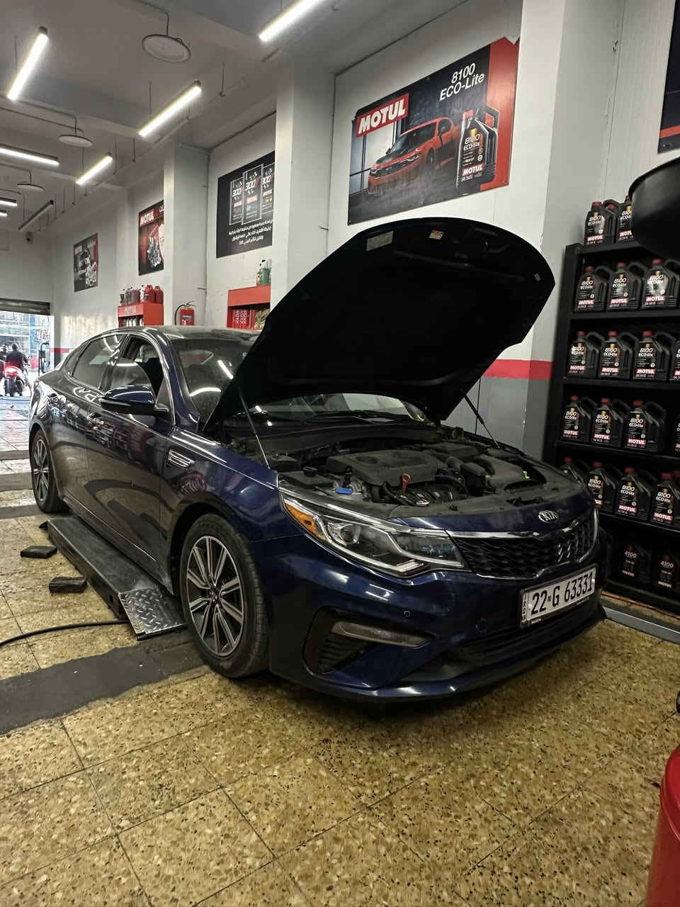 🚗 كيا أوبتما
📅 موديل: 2019
⚙️ محرك: 2400
📏 الممشى: 51 ألف ميل فقط
✨ المواصفات:
• شاشة أصلية
•بنوراما
•كشن كهرباء
• كاميرا خلفية
• رادار النقطة العمياء
• حساسات خلفية أصلية
•تحديد مسار 
• وضعيات قيادة متعددة
📌 ملاحظات مهمة:
• السيارة بدون قطرة صبغ 
باب مبدل نفس لون
تخم تاير جديد 
صدر امامي وخلفي جديد
مكان السيارة : السيدية
رقم تقريبا مميز 😬
السعر 128 وبيه مجال 
📍 رقم الدولي شرط التحويل
📞 للتواصل: ***********
