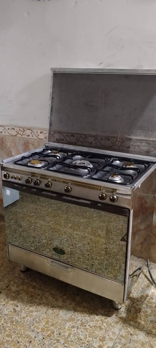 للبيع كريازي بابزاول الشراي يراسلني


**إذا كنت صاحب هذا الإعلان وتريد حذفه لأي سبب، رجاءا أرسل رسالة إلى الدعم الفني**