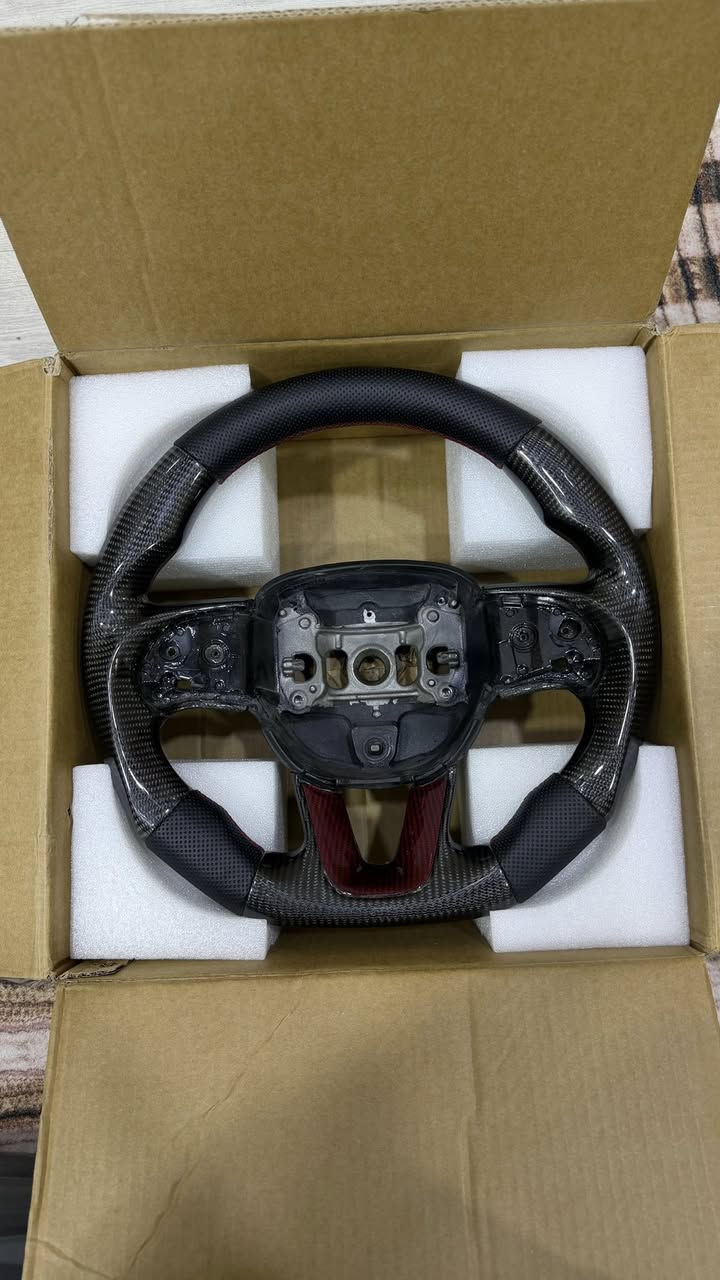 ستيرن جارجر كاربون  مستخدم كلش قليل سعر 250 الف


**إذا كنت صاحب هذا الإعلان وتريد حذفه لأي سبب، رجاءا أرسل رسالة إلى الدعم الفني**