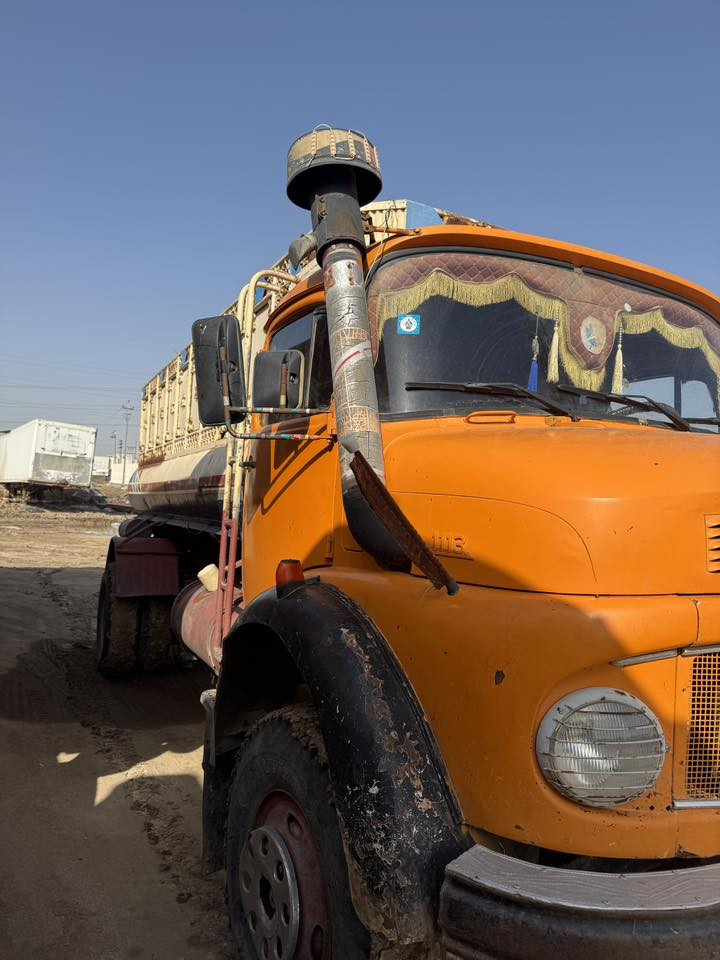 السلام عليكم ابو ردين مديل 82 سيارة مكفولة مكينة لا تبخير  ولا تنقيص  شرط رقم نجف بسمي  6طن سعره 25 مليون 
***********
