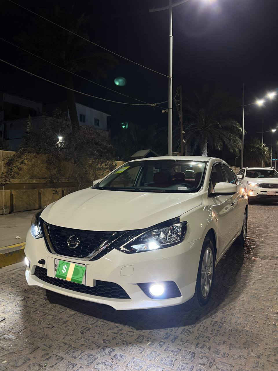 نيسان سنترا موديل 2025 
داخل احمر جلد 
محرك 1600 
تبريد قطعتين 
كشافات زنون 
الجام مغلف تغليف حراري ضد الشمس والحرارة 
ارضية مغلفة جلد 
رقم اربيل بسم شركة الاعتماد وكاله او تحويل مضمون 
بيها بارد الباب العكس السايق الخلفي 
السيارة جديدة ماشيه 12 الف فقط 
السعر 127 
للاستفسار 
*********** البصرة, العراق
