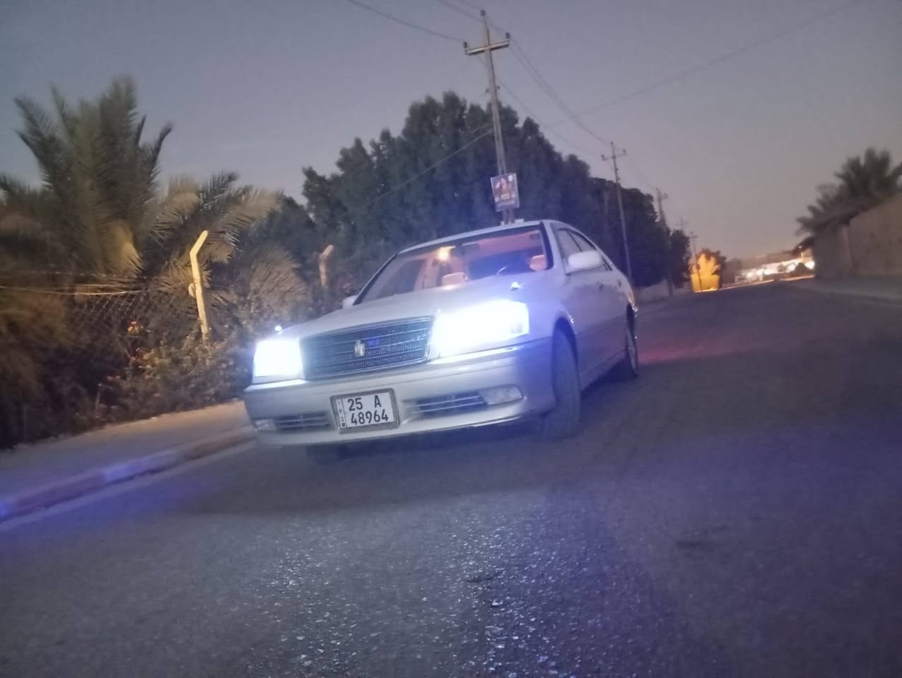 السلام عليكم
ملكة 2003 اصل كرستال
كفاله عامه
رقم كركوك انكليزي بأسمي تحويل ثاني يوم وين متريد 
المواصفات
ثلاث دكم
مكينةD4الجبير
تخم كشنات امامية وخلفية  كهرباء
بردة خلفية كهرباء 
مري شفط
مثبت سرعة 
تحوير فوك وجوه نجف
دشبول جديد يم عارف العيساوي
السعر 150وبيها مجال للشراي اتصل وتدلل
مكان السيارة النجف الاشرف 
***********واتساب
