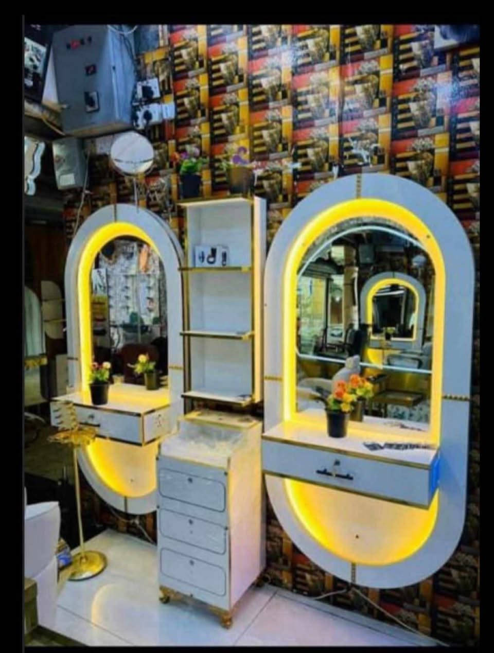 تجهيزات صالونات حلاقه ***********
