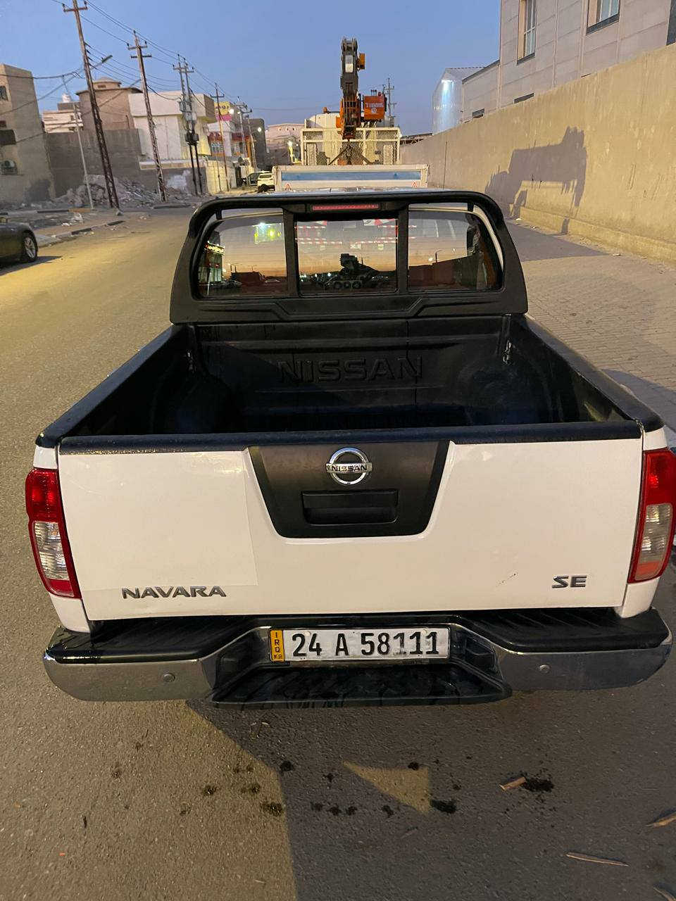 السلام عليكم بيكم نيفاره ٢٠١٤ سنويه جديده ل ٢٠٣٠سياره جديده تخم تاير مكفوله حداده تبريد وتدفئة بديها مكفول من الصبغ سياره جديده حيل   السعر ١٢٥ العنوان البصره الاتصال على رقم الهاتف ***********
