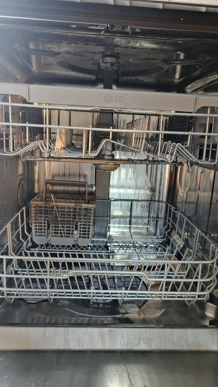 سلام عليكم غسالت صحوان LGمستخدامة 3اشهر فقط ونضفه كادامك تكدر تشوفه وتكدر تجي تشواف بعينك الله يشهد حته استخدام قليل مستخدميه وسعره 650الف 
وتكدر وتشوف سعره حقيقي بسوك شكد


**إذا كنت صاحب هذا الإعلان وتريد حذفه لأي سبب، رجاءا أرسل رسالة إلى الدعم الفني**