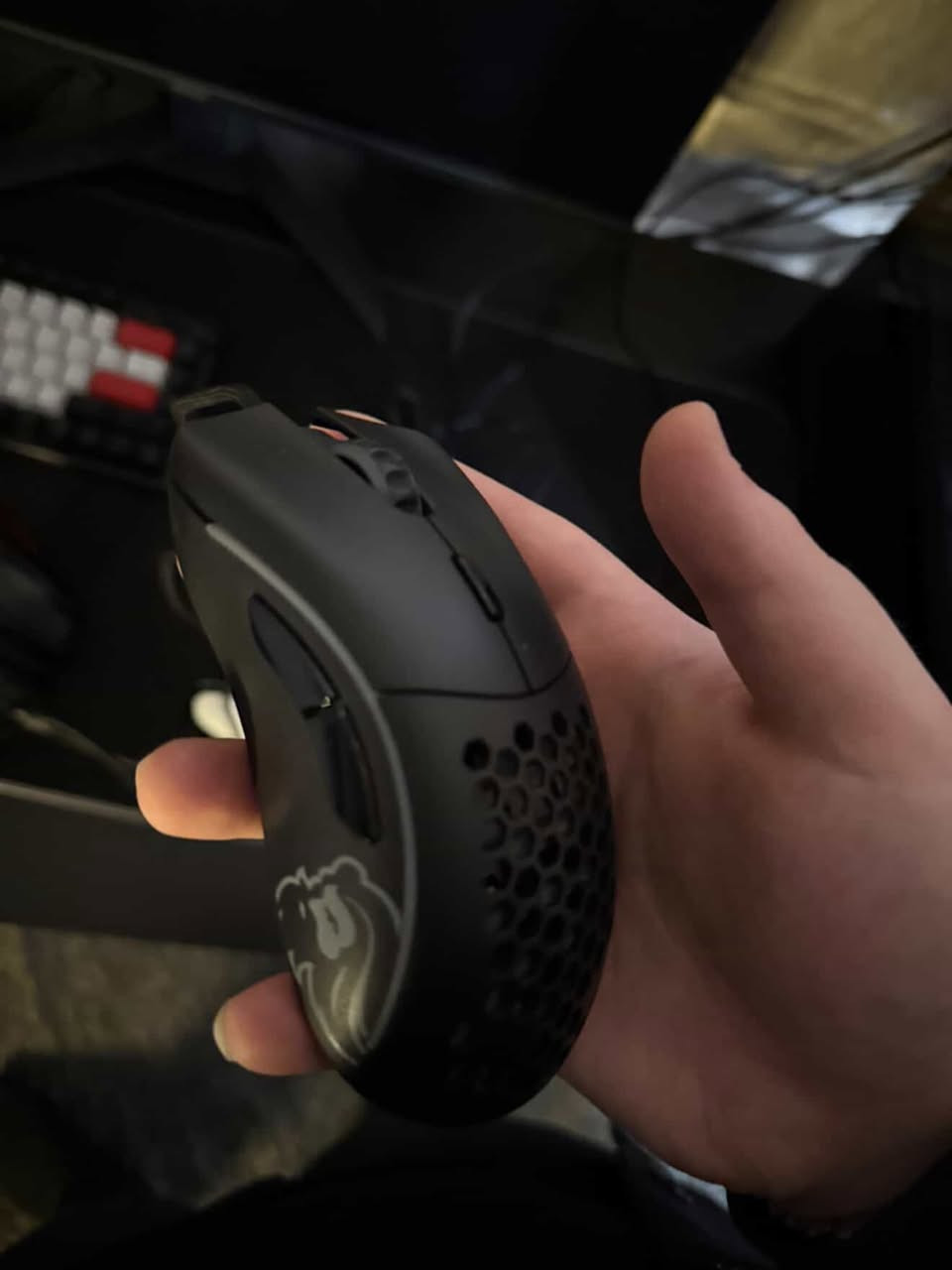 Pc 4070 super 
باقي المواصفات موضحه بالصور 
جديده كلش استعمال قليل ، بيع مستعجل هي و غراضها  
***********
