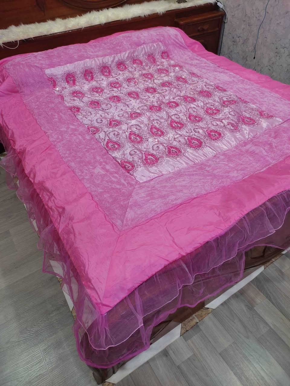 غراض متنوعه مستعمله : (اللهم صل على محمد وآل محمد) .
مشر ملابس نظيفه ب ١٠

نزله كلش نظيفه مع وجوه مخاد ب١٠ تالاف 

زوليه تركي قياس ٣ في ٢ سعرها ب١٠ 

العنوان ،، المطيحه السنيديه البصرة, العراق


**إذا كنت صاحب هذا الإعلان وتريد حذفه لأي سبب، رجاءا أرسل رسالة إلى الدعم الفني**