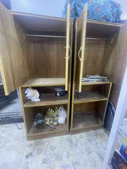 كناتير نجاره عدد ٢ ابو بابتين الواحد 45 الف ماعندي توصيل مكاني الكاظميه ***********
