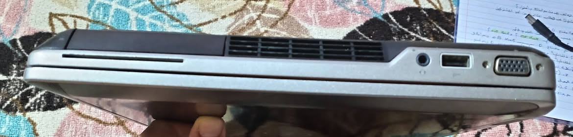 لابتوب. نوع DELL. المواصفات... 
Gرام 8
HDD هارد 500 گيگا
CORE I7 الجيل الثاني
كارت شاشة داخلي 1400
USP ثلاث منافذ
  HDMI منفذ سماعة + منفذ
ESATA منفذ
زر خارجي لفصل الجهاز عن الشبكة
EC منفذ + CD منفذ
 DVD مشغل اقراص
الملحقات يجي وياها شاحنة + ماوس وايرلس + كيبور
 خارجي

السعر 60 الف وبيهة مجال للشراي
ملاحظة اللابتوب مابي نظام تاخذه انته تنصبله النظام الي يعجبك

مكاني كربلاء للتواصل ***********
